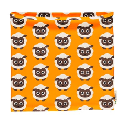 Maxomorra sheep scarf
