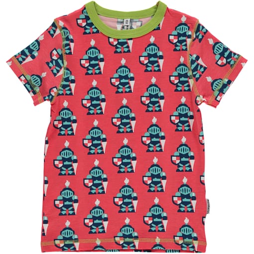 Knights print t-shirt by Maxomorra