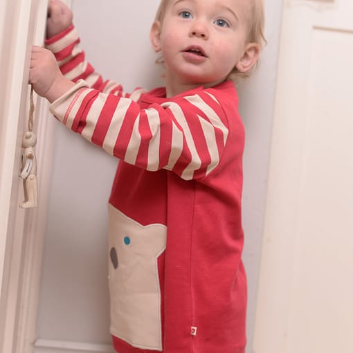 Polar bear top by Piccalilly in organic cotton - Image 2