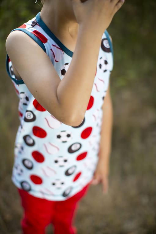 Maxomorra UK stock in sports print sleeveless tank top